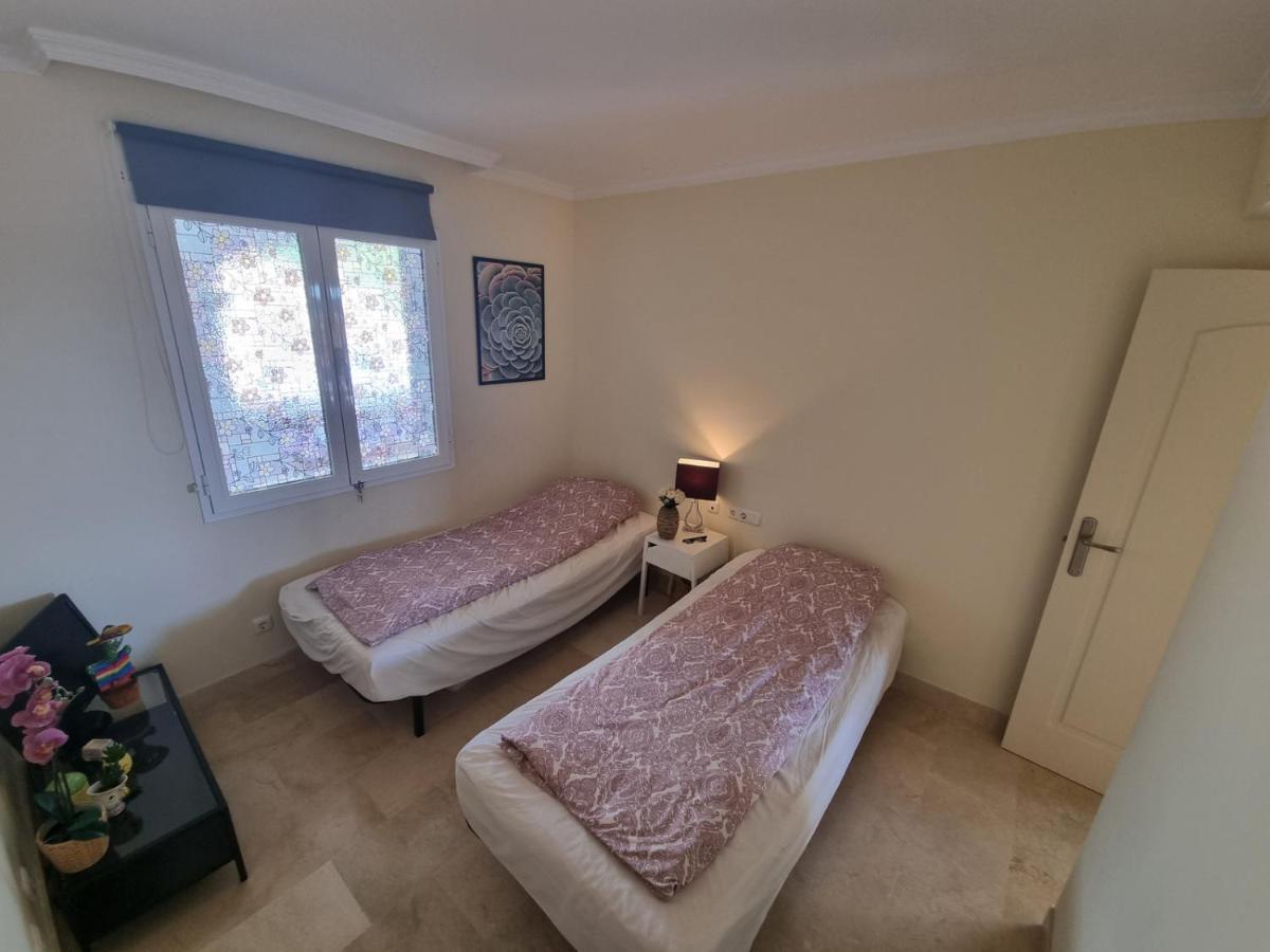 Elegant Apartment With Fantastic Views At The Top Of Calahonda Sitio de Calahonda المظهر الخارجي الصورة