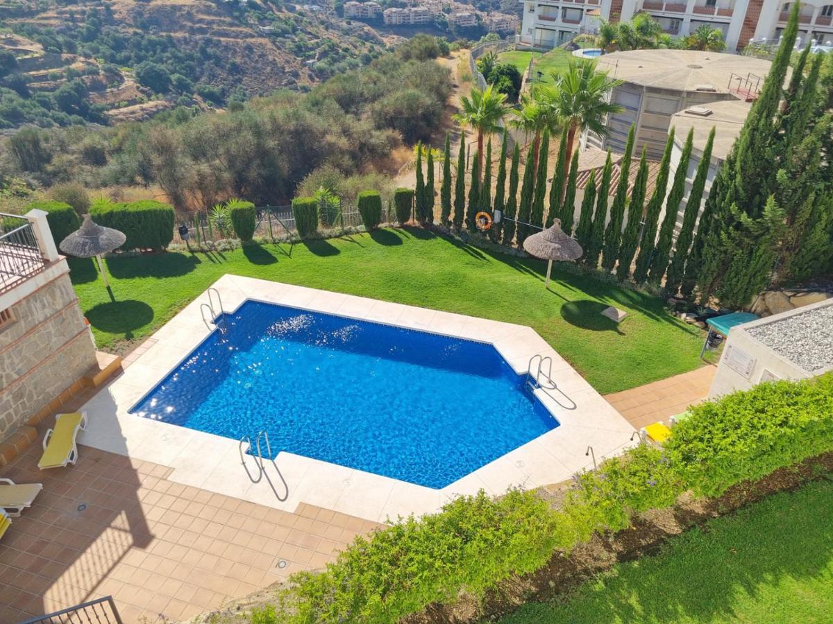 Elegant Apartment With Fantastic Views At The Top Of Calahonda Sitio de Calahonda المظهر الخارجي الصورة