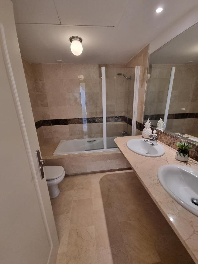 Elegant Apartment With Fantastic Views At The Top Of Calahonda Sitio de Calahonda المظهر الخارجي الصورة