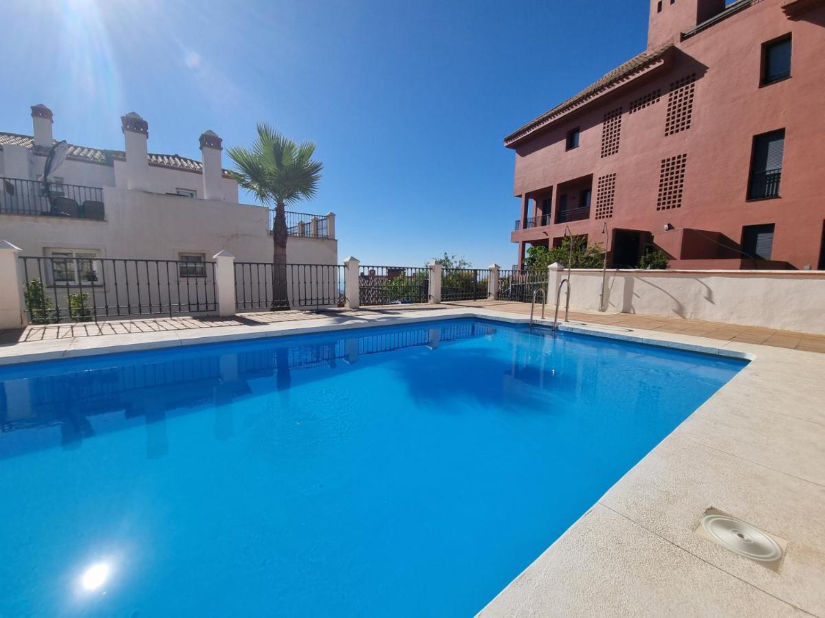 Elegant Apartment With Fantastic Views At The Top Of Calahonda Sitio de Calahonda المظهر الخارجي الصورة